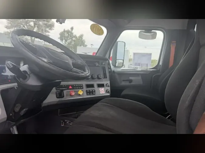 2019 FREIGHTLINER/MERCEDES NEW CASCADIA PX12664