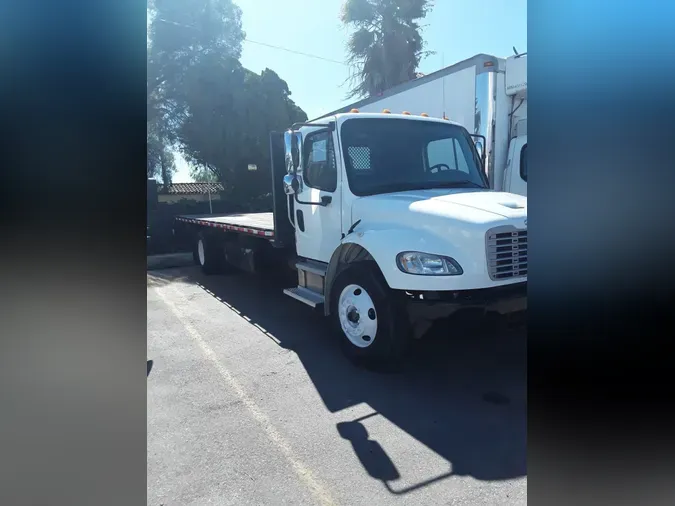 2017 FREIGHTLINER/MERCEDES M2 106