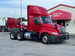 2019 INTERNATIONAL LT625