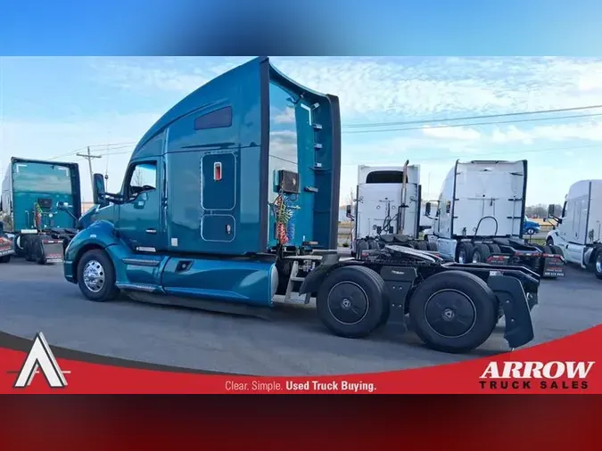 2021 KENWORTH T680