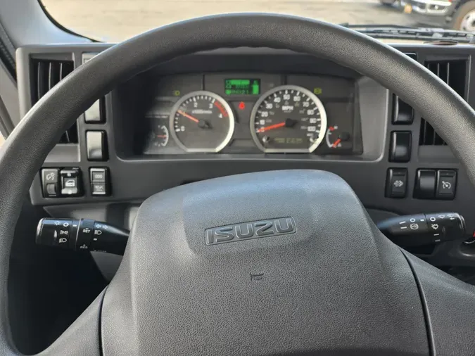 2019 Isuzu NPR-XD