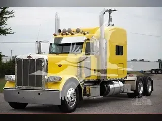 2020 PETERBILT 389