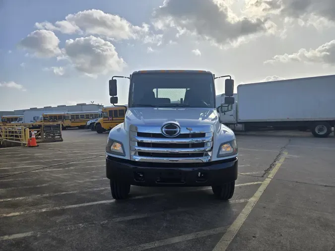 2016 Hino 268