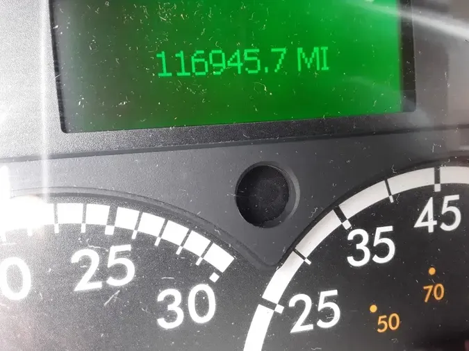 2017 FREIGHTLINER M2 106