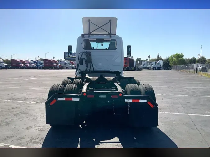 2021 INT LT625 6x4