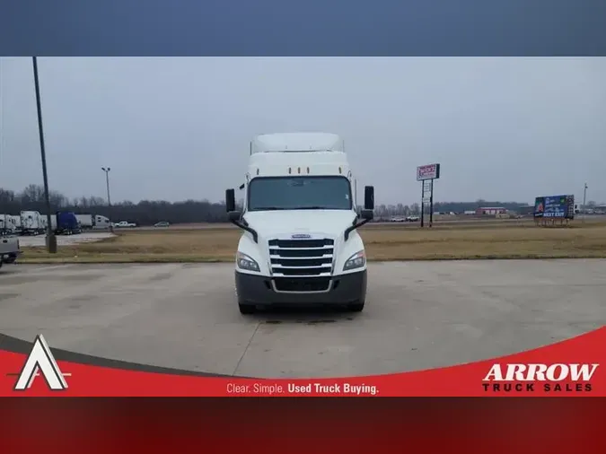 2021 FREIGHTLINER CA116