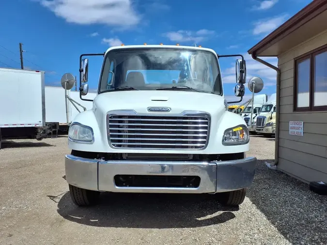 2018 FREIGHTLINER/MERCEDES M2 106