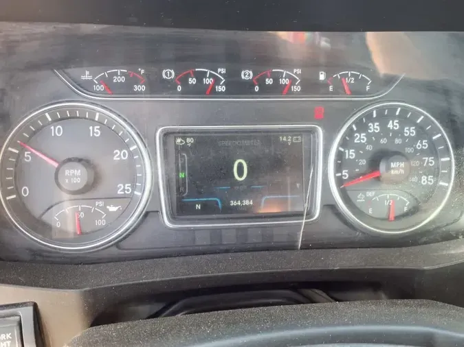 2018 NAVISTAR INTERNATIONAL RH613 DAYCAB T/Aa53bf53f96f854c0a3e9a3b75a046733