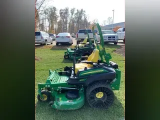 2021 John Deere Z915E