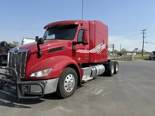 2022 Peterbilt 579