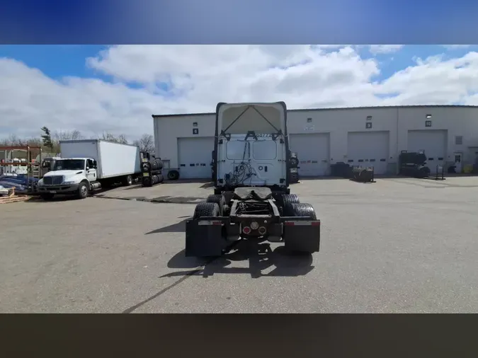 2019 Freightliner Cascadia 125
