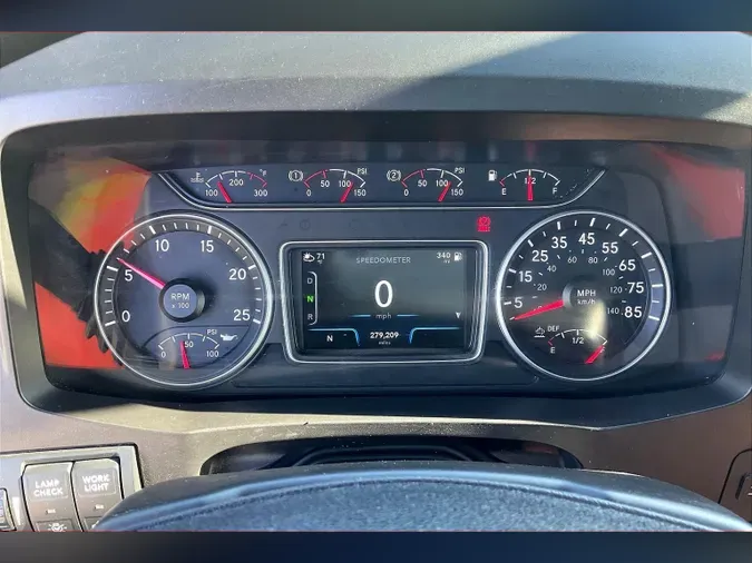 2021 INT LT625 6x4