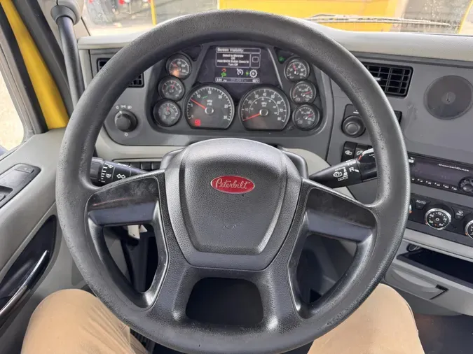 2021 Peterbilt 579