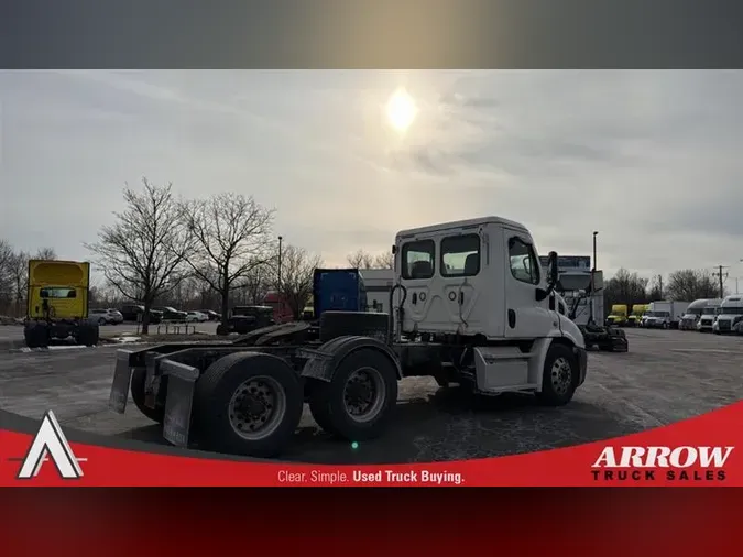 2019 FREIGHTLINER CASCADIA