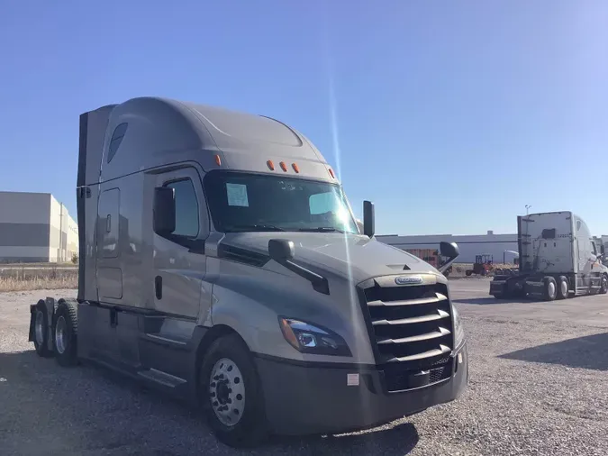 2020 Freightliner Cascadiaa55644b73f651cfc6ae0a698549414e8