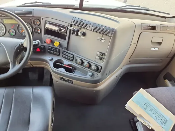 2020 FREIGHTLINER CASCADIA 125