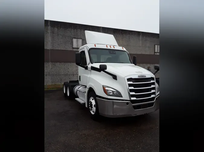 2020 FREIGHTLINER/MERCEDES NEW CASCADIA PX12664