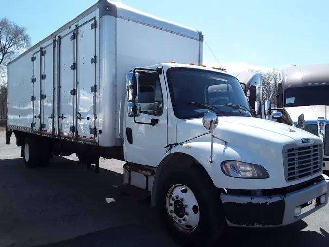 2018 FREIGHTLINER/MERCEDES M2 106