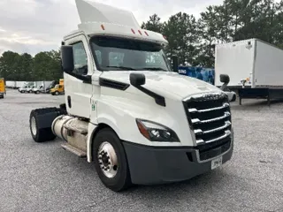 2018 FREIGHTLINER T12642ST