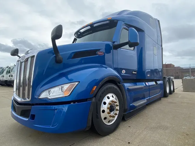 2022 PETERBILT 579a5617b6c591c9f757285e50a3160c4ad