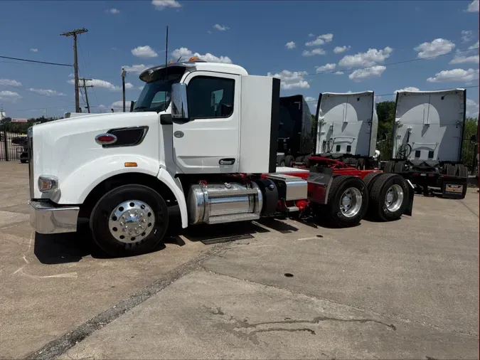 2024 Peterbilt 567