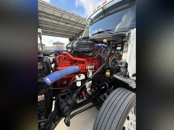 2022 Peterbilt 579