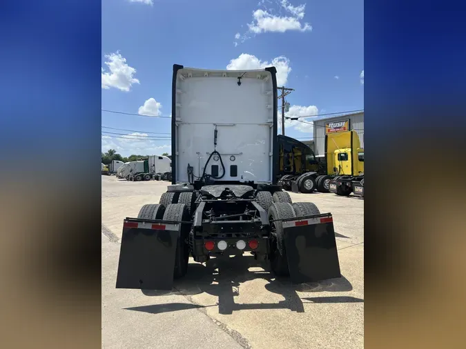 2021 Kenworth T680