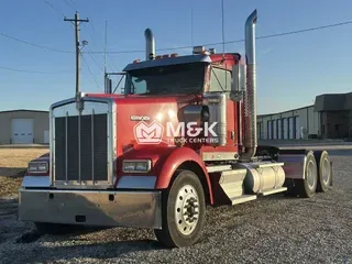 2018 KENWORTH W900