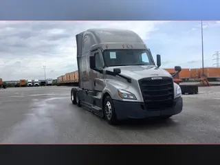 2024 Freightliner Cascadia