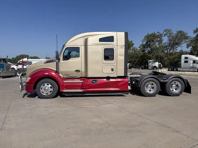 2020 KENWORTH T680a57187c2eddee51d0c2842a9eb32d0de