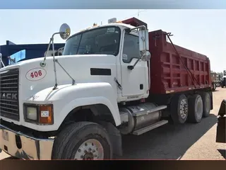 2007 MACK CHN613