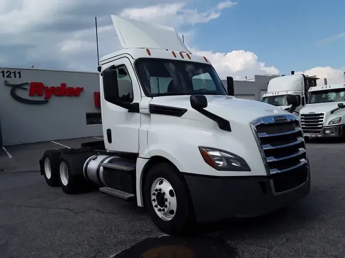 2018 FREIGHTLINER NEW CASCADIA PX12664