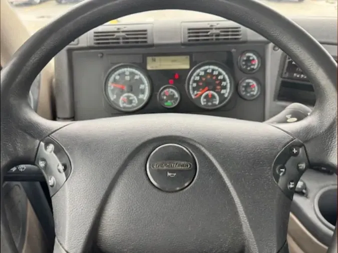 2018 FREIGHTLINER CASCADIA 113