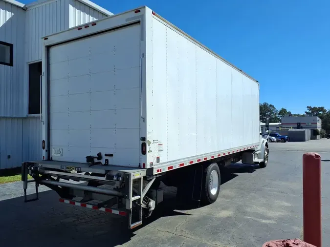 2020 FREIGHTLINER/MERCEDES M2 106