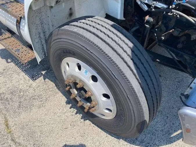 2019 International 4300