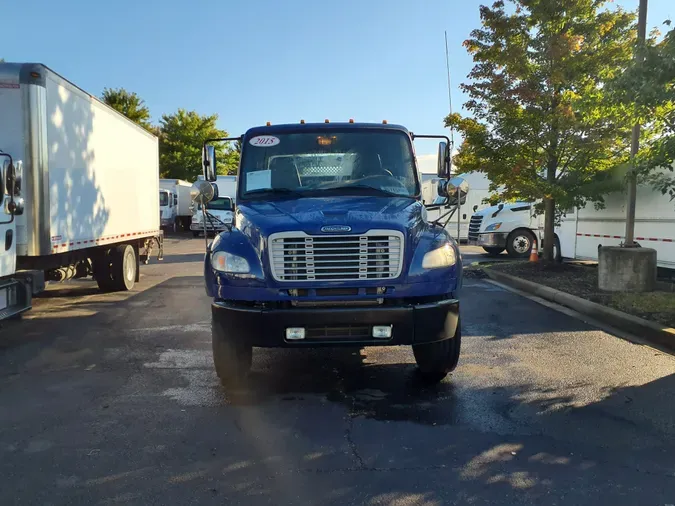 2015 FREIGHTLINER/MERCEDES M2 106