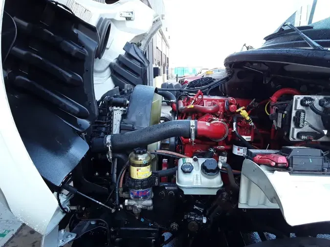 2020 FREIGHTLINER/MERCEDES M2 106