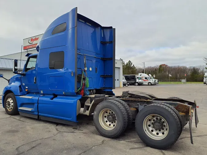 2020 NAVISTAR INTERNATIONAL LT625 SLPR CAB