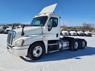 2016 FREIGHTLINER/MERCEDES CASCADIA 125