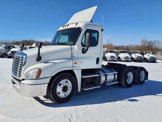 2016 FREIGHTLINER/MERCEDES CASCADIA 125a583512e7d3ffa66bf421b5cc74ba90c