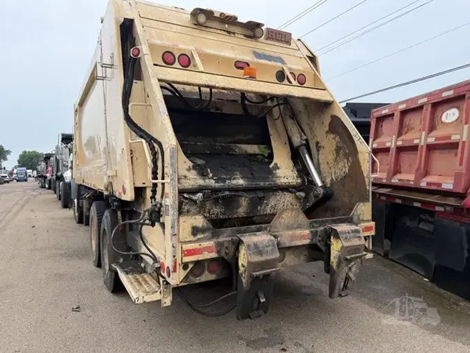 2012 MACK LEU613a58aa80b1932a0b8c93b709df93701c0