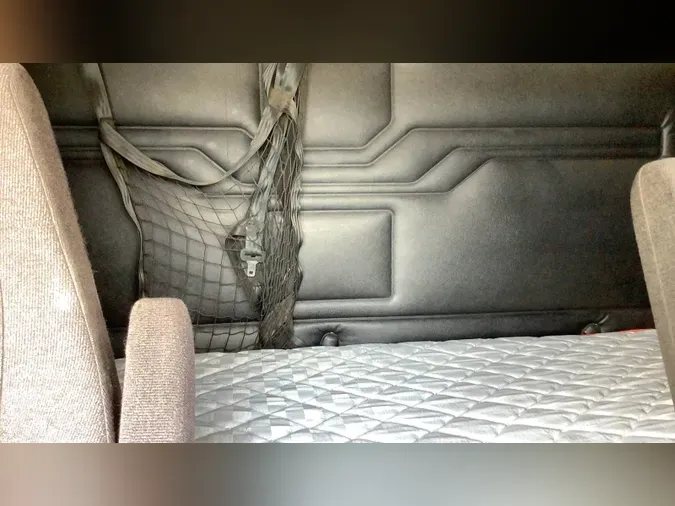2020 Freightliner Cascadia