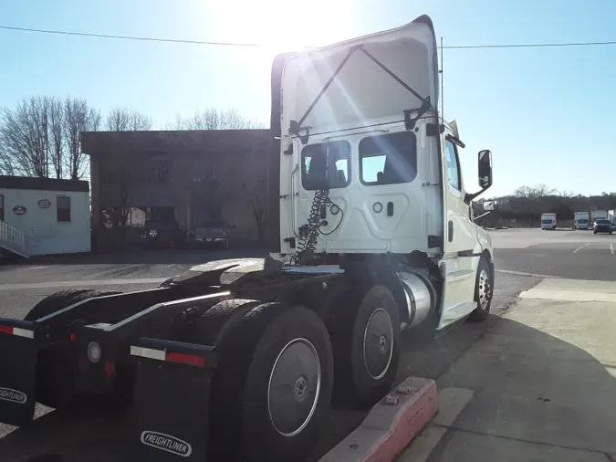 2020 FREIGHTLINER/MERCEDES NEW CASCADIA PX12664