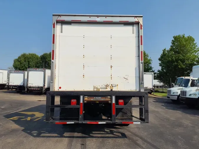2019 FREIGHTLINER M2 106