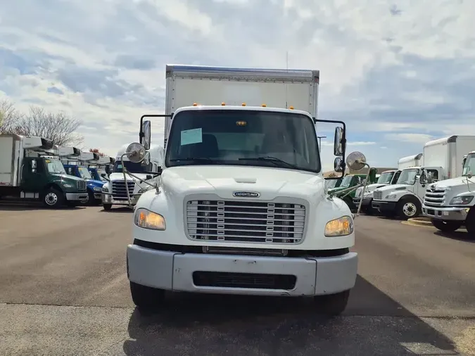 2019 FREIGHTLINER/MERCEDES M2 106