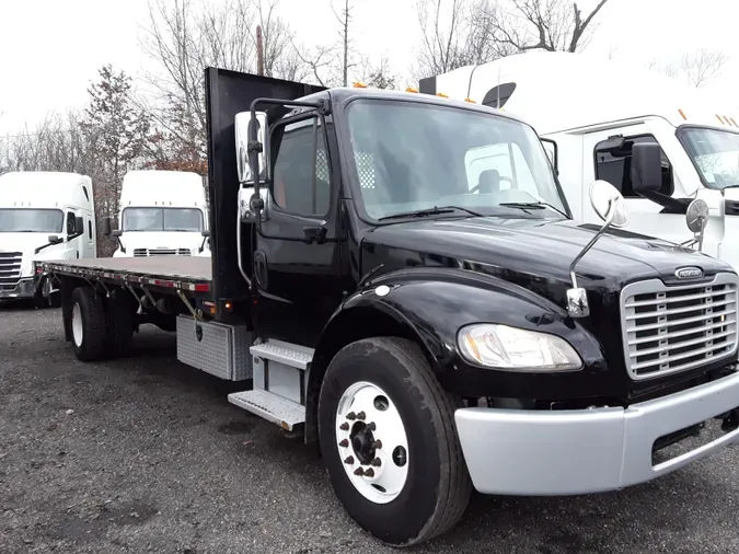 2016 FREIGHTLINER/MERCEDES M2 106