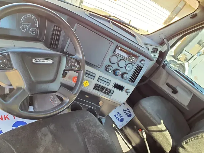 2019 FREIGHTLINER NEW CASCADIA PX12664
