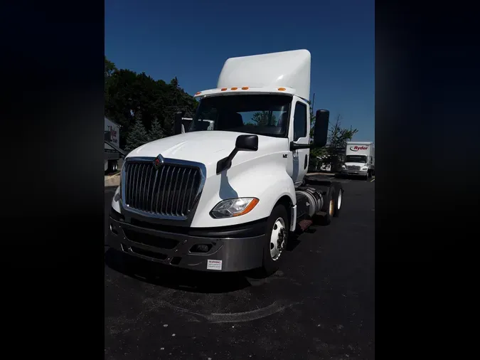 2018 NAVISTAR INTERNATIONAL LT625 DAYCAB T/A