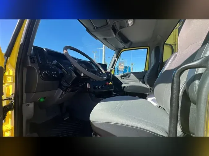 2020 INTERNATIONAL RH613