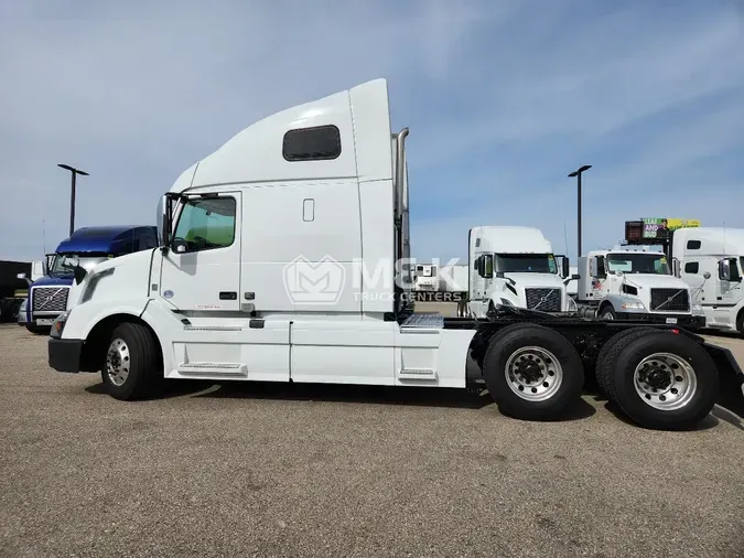 2018 VOLVO VNL64T670